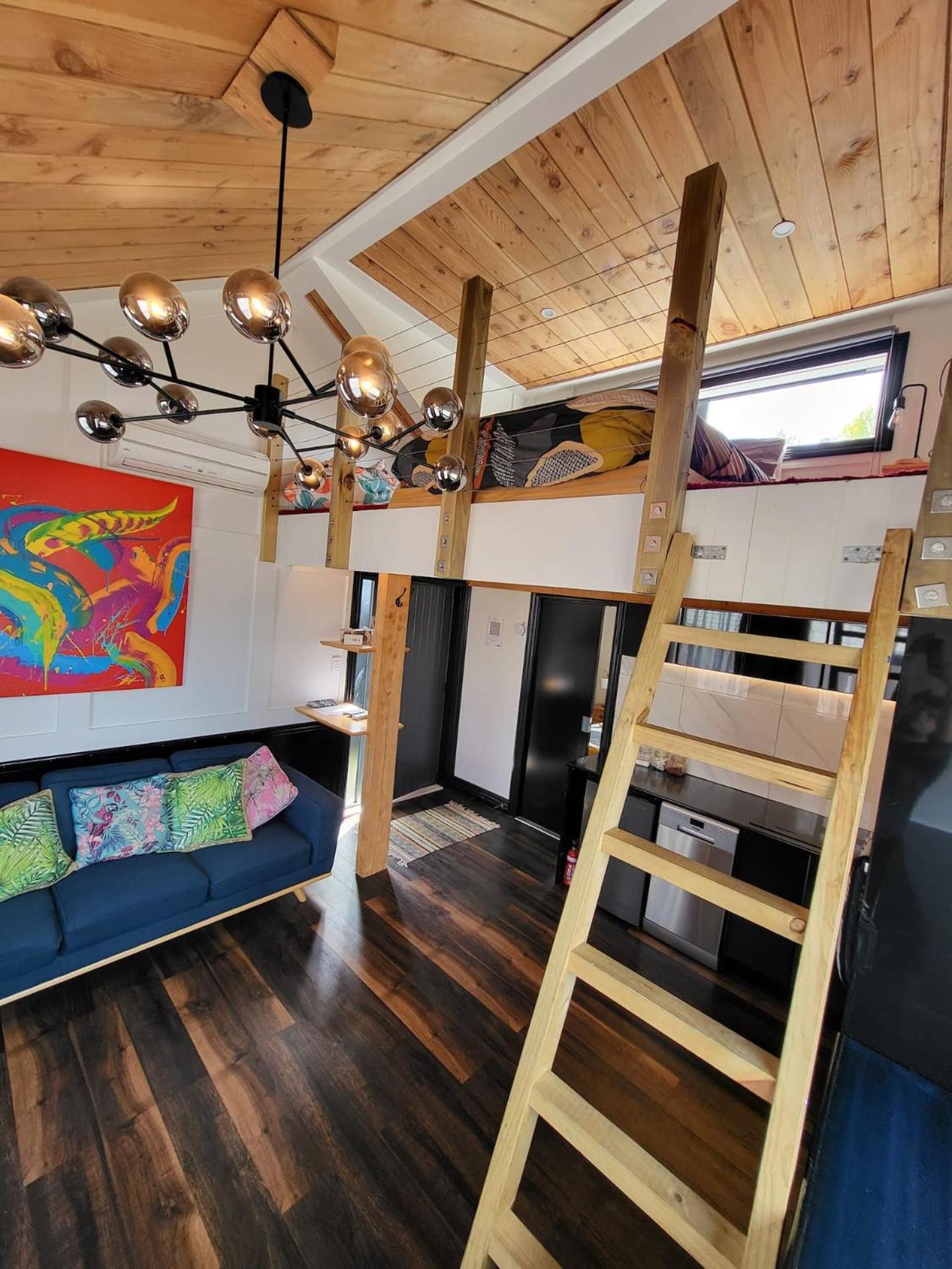 A Stone'S Throw From Town Tiny Home ديوندين المظهر الخارجي الصورة